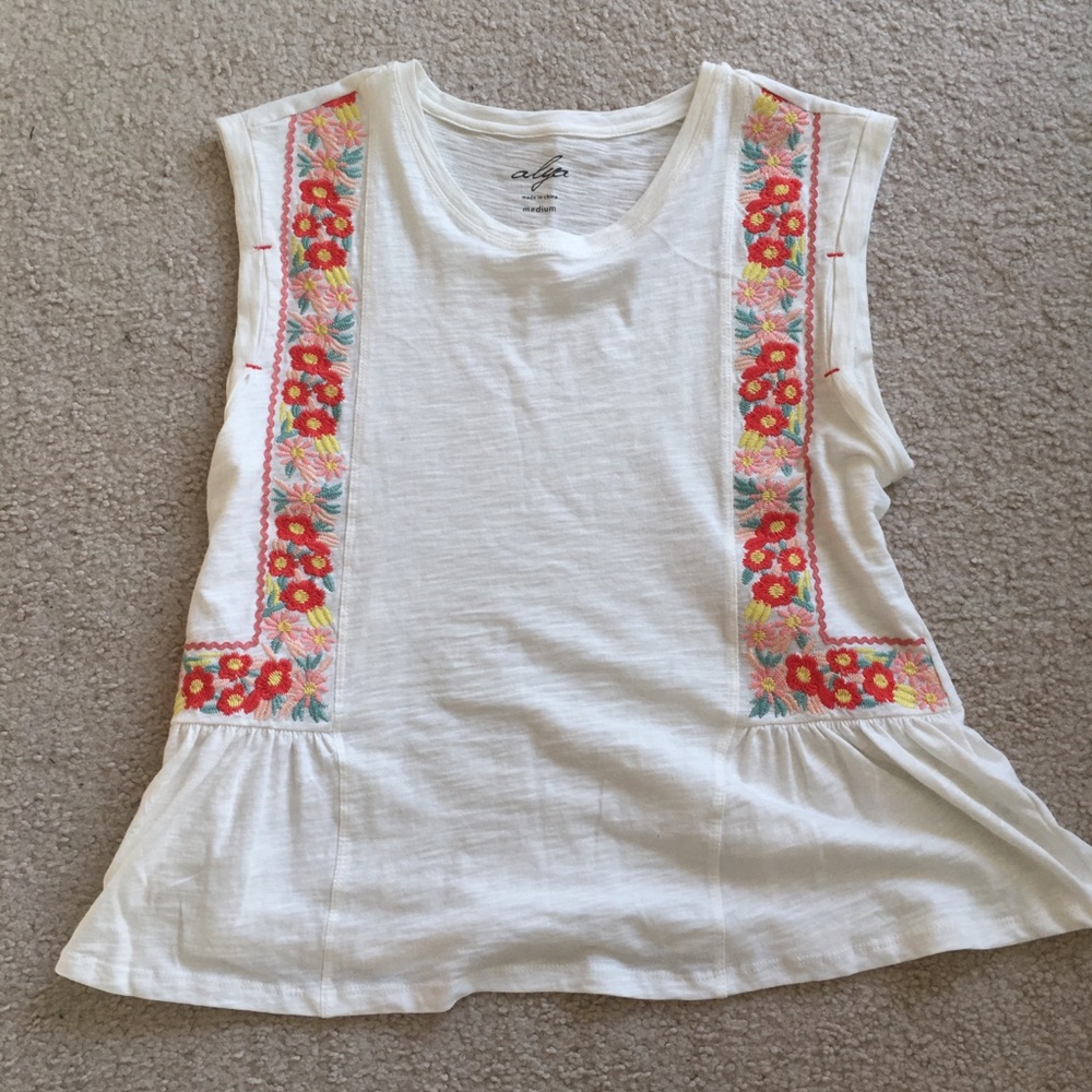 Sleeveless Floral Top